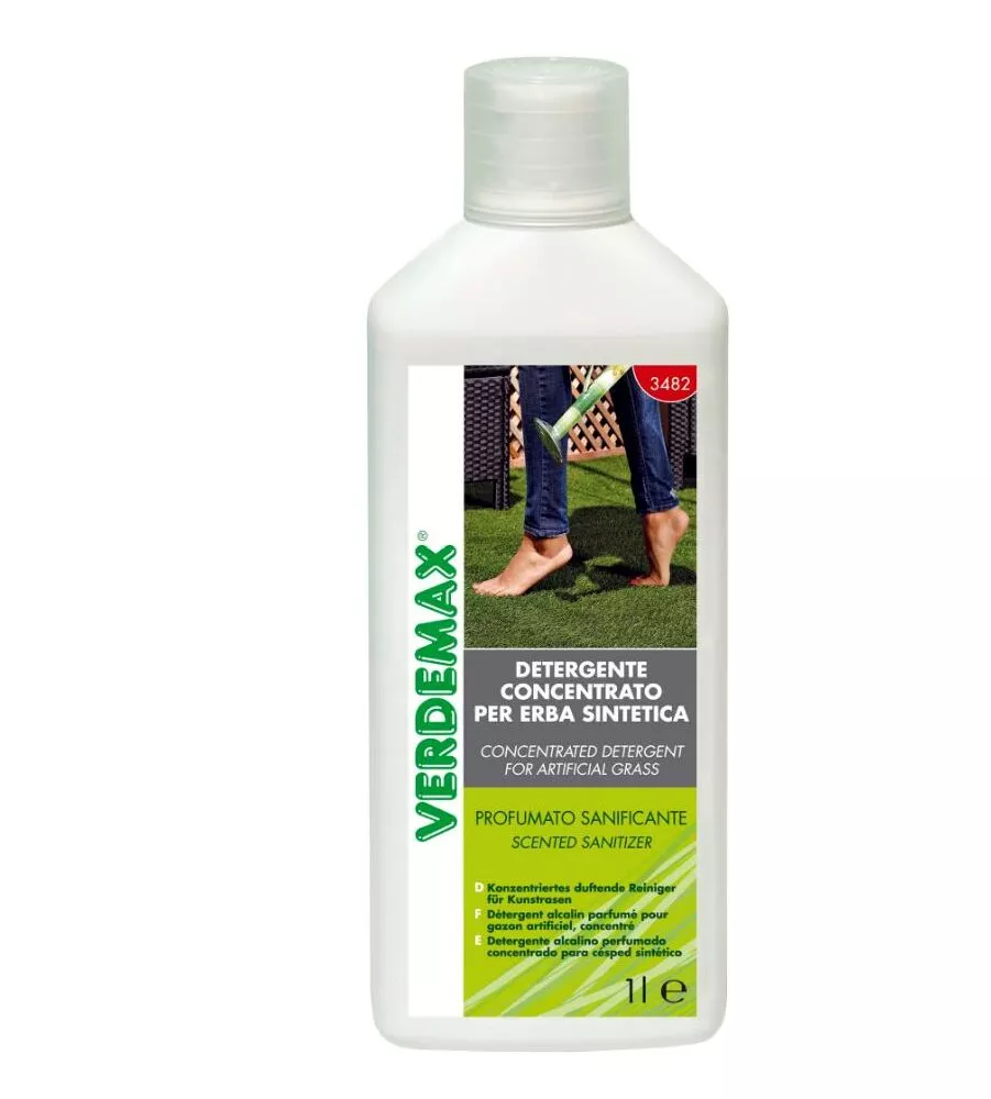 Detergente concentrato per prato sintetica, 1 lt